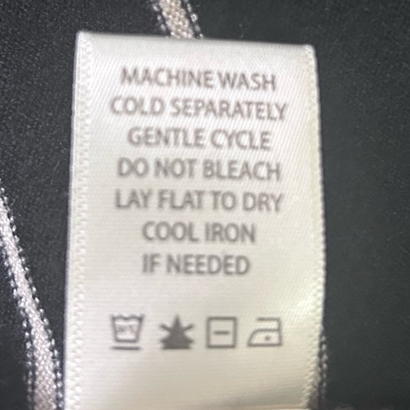 🖤🤍”Max Studio” NWT Black/White Striped Pullover Sweater w/ Wide Sleeves Size XL🖤 - Picture 10 of 11